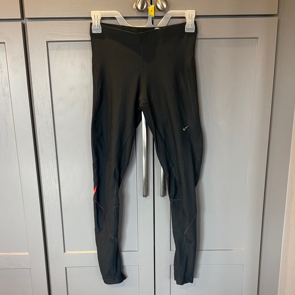 Nike dri fit leggings